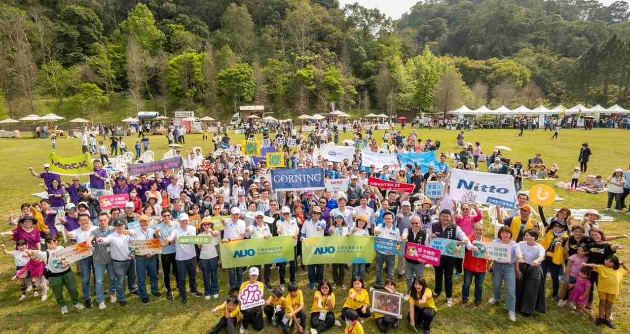 888.BY集团电子游戏致力永续平衡发展，，第14年入选DJSI世界指数成分股（DJSI World），，，，在全球顶尖电子设备仪器组件产业展现卓越的永续竞争力，，，，获国际指数肯定